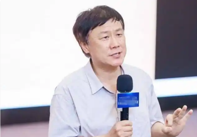 “2025中國經(jīng)濟怎么干”經(jīng)濟學(xué)家訪(fǎng)談 ⑤｜張燕生：培育外貿新動(dòng)能 提升綜合競爭力