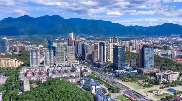助力外貿企業(yè)應對“關(guān)稅戰”一線(xiàn)見(jiàn)聞